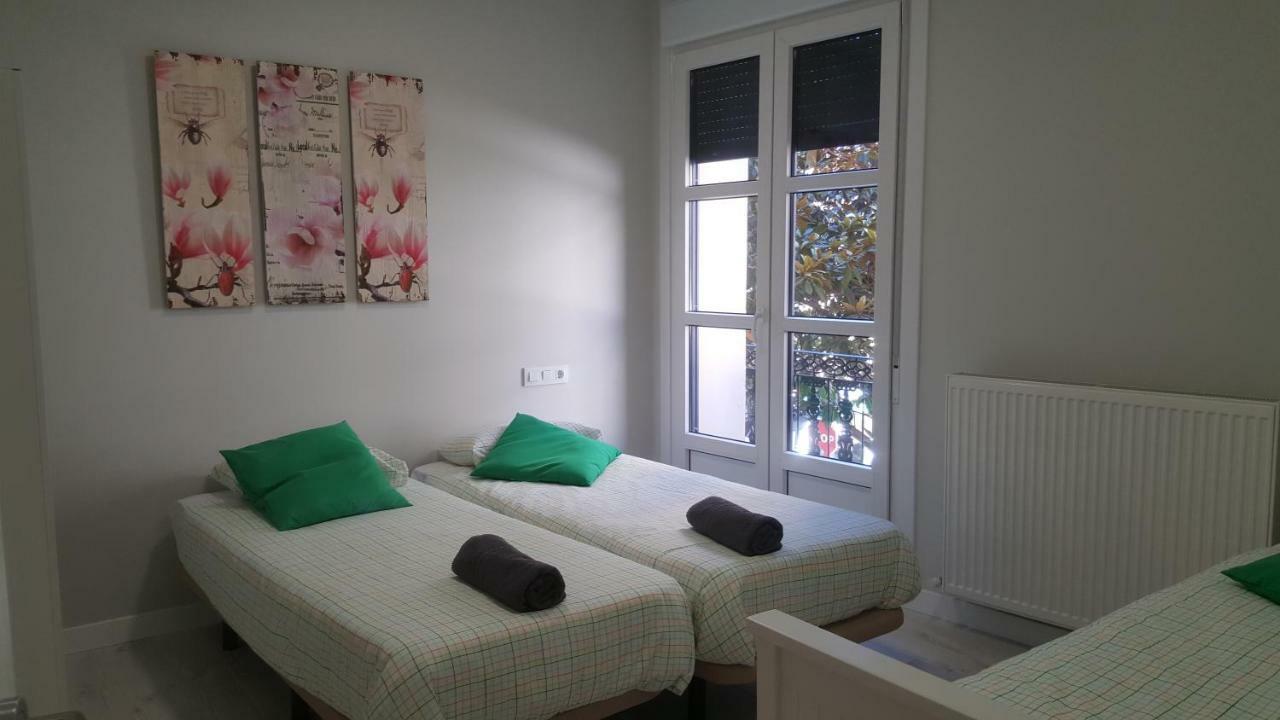 Apartamentos Logrono Centro Exterior foto